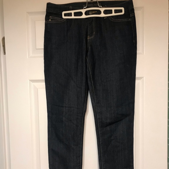 Michael Kor’s jeans - Picture 2 of 6